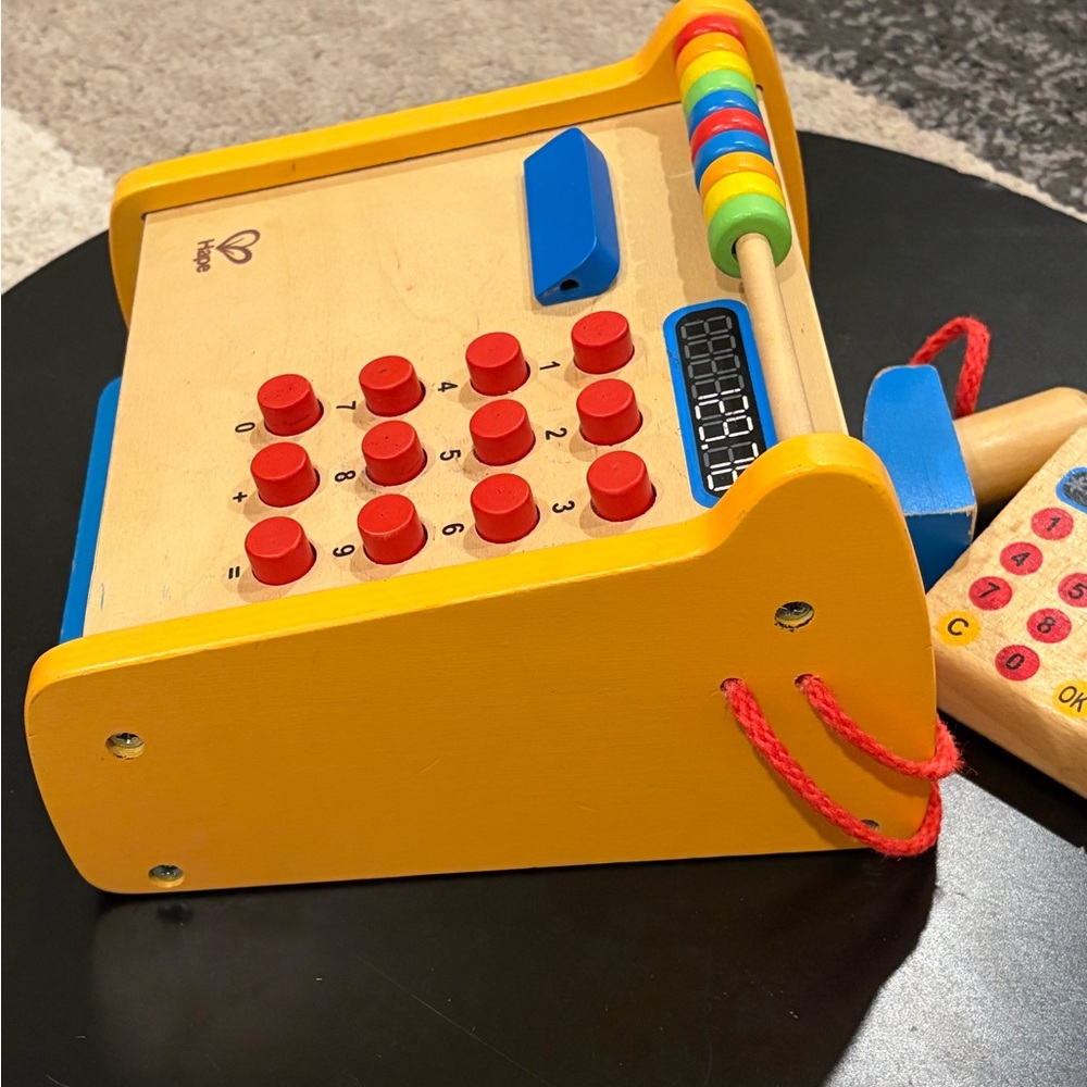 Hape Wooden Pretend Play Cash Register Beige Drawer Abacus Card Reader 3-4 Years - Picture 5 of 7